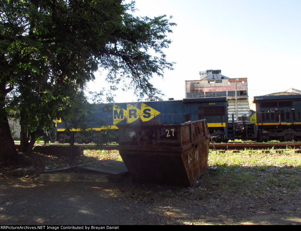 MRSL 3841